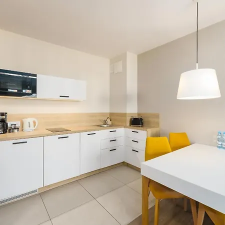 Bel Mare 210c By Renters * מידזיזדרויה