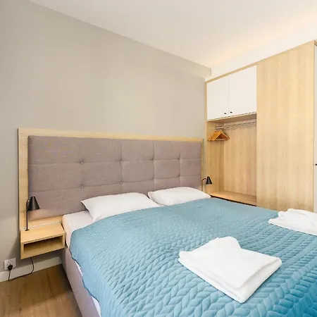 Bel Mare 210c By Renters Miedzyzdroje